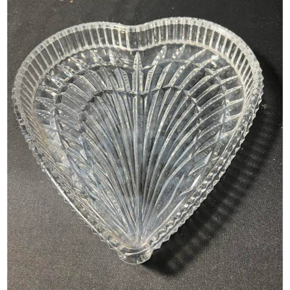 Signed Waterford Cut Crystal Heart Shaped Tray - Picture 5 of 6